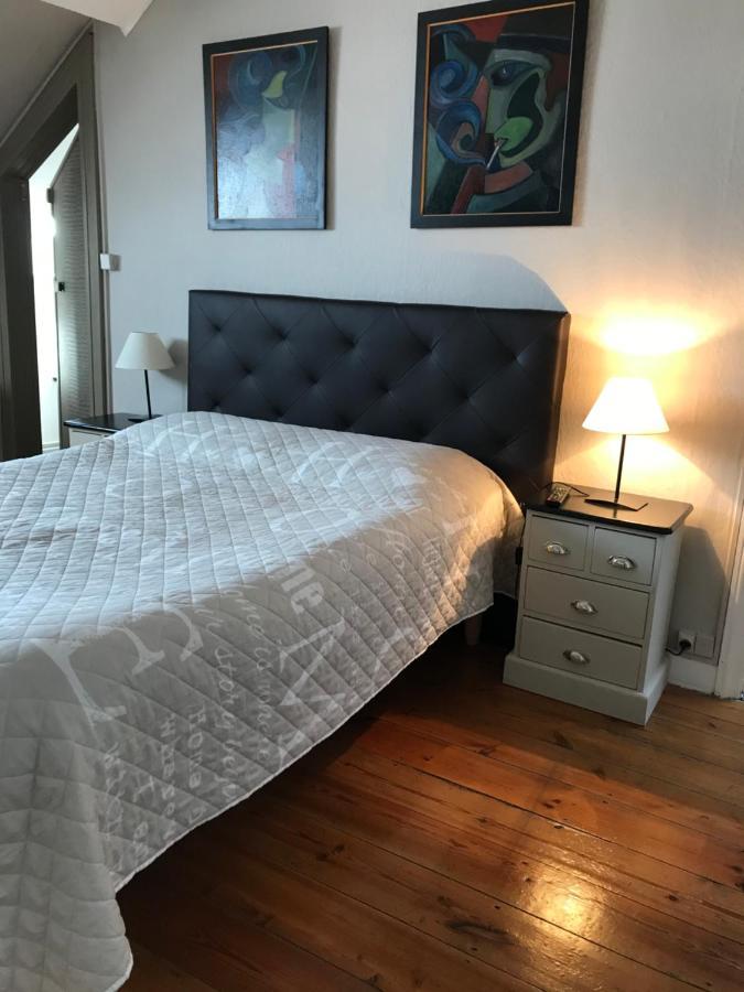 Bed and Breakfast Abri Du Passant Roubaix Exterior foto