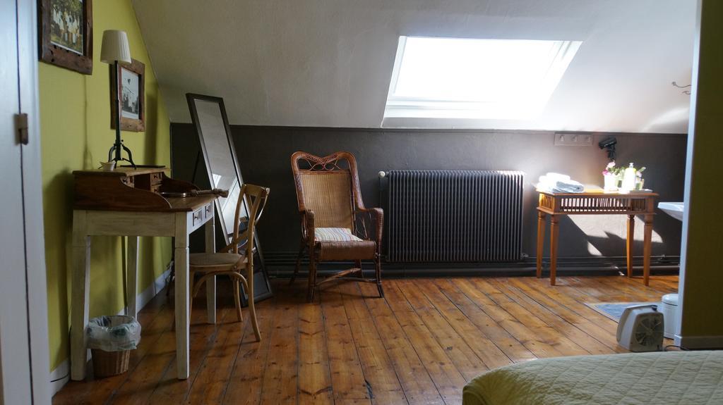 Bed and Breakfast Abri Du Passant Roubaix Habitación foto