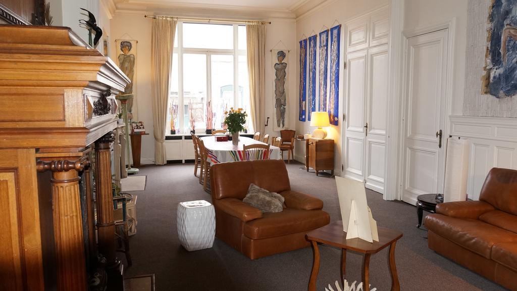 Bed and Breakfast Abri Du Passant Roubaix Exterior foto