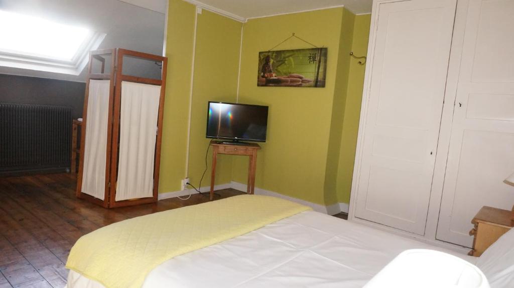Bed and Breakfast Abri Du Passant Roubaix Habitación foto