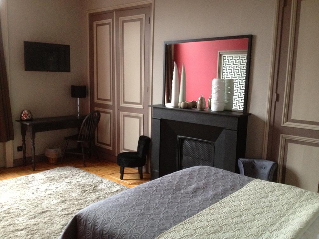 Bed and Breakfast Abri Du Passant Roubaix Habitación foto