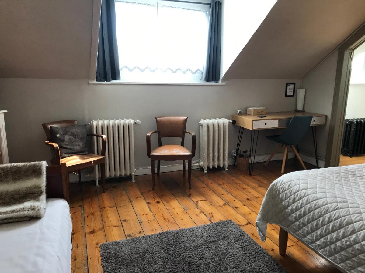 Bed and Breakfast Abri Du Passant Roubaix Exterior foto
