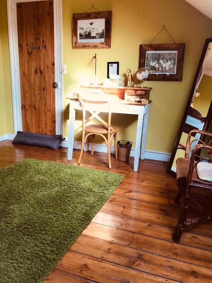 Bed and Breakfast Abri Du Passant Roubaix Exterior foto